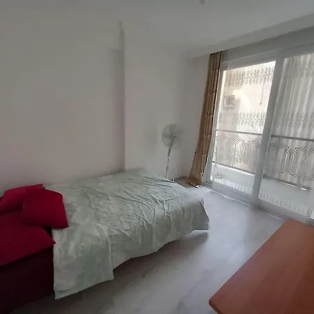 Duplex 2+1 Apt With Garden In Centre Апартаменты