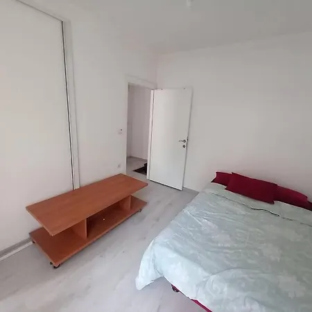 Duplex 2+1 Apt With Garden In Centre Апартаменты Анталья